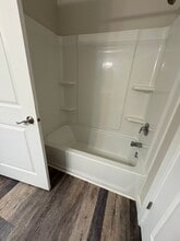 1045 Terrace Dr in Onalaska, WI - Building Photo - Building Photo