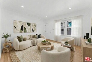 2948 Exposition Blvd in Santa Monica, CA - Building Photo