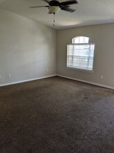 18 Stowe Rd in Mary Esther, FL - Building Photo - Building Photo