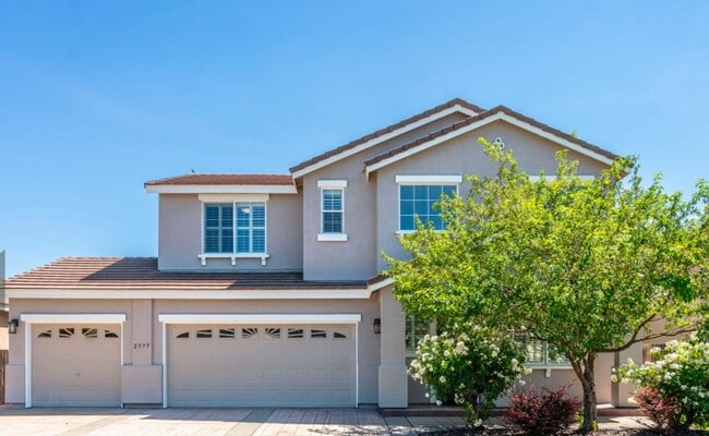 property at 2575 Baton Dr