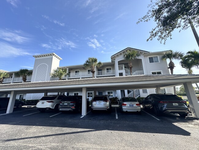 7818 Great Heron Way, Unit 105 in Naples, FL - Building Photo - Building Photo