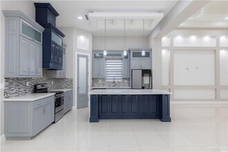 5701 Pelican Ave in McAllen, TX - Building Photo - Building Photo