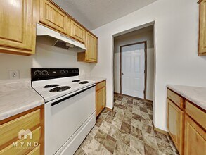 1719 Windmill Way in Republic, MO - Foto de edificio - Building Photo