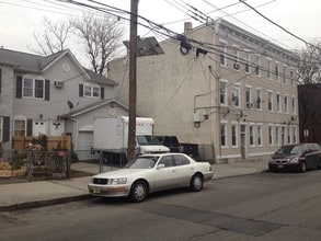 146-148 3rd St in Passaic, NJ - Building Photo - Building Photo