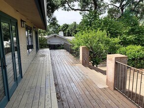 69 E Garzas Rd in Carmel Valley, CA - Building Photo - Building Photo