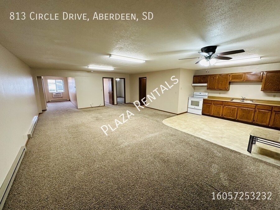 10 9th Ave SW in Aberdeen, SD - Building Photo