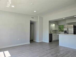 3245 Royal Palm Ct in Titusville, FL - Building Photo - Building Photo