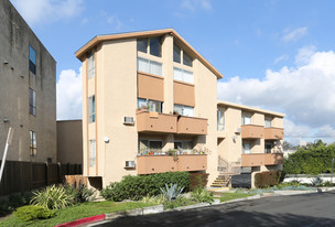 3217 Cheviot Vista Pl Apartments