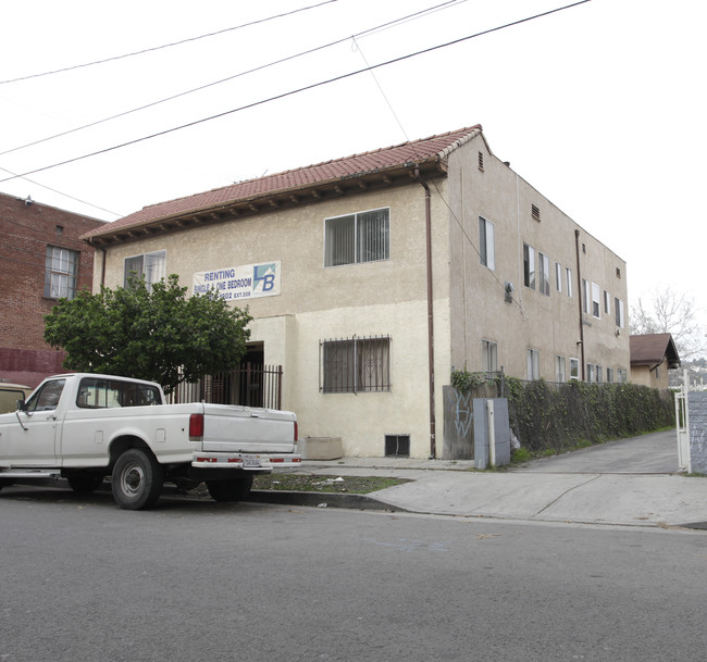 5449 Virginia Ave in Los Angeles, CA - Building Photo - Building Photo