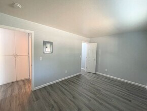 Coral Oaks in Stockton, CA - Building Photo - Interior Photo