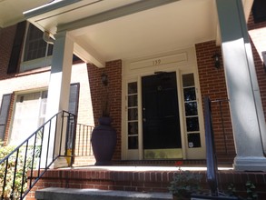 139 E Hill St-Unit -10 in Decatur, GA - Building Photo - Building Photo