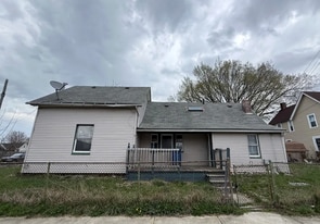 4325 Trent Ave in Cleveland, OH - Building Photo