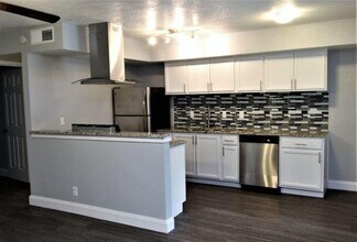 6509 Berkman Dr in Austin, TX - Foto de edificio - Building Photo