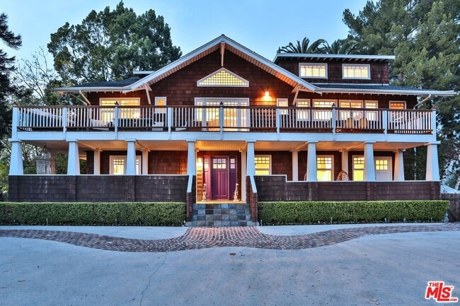 property at 2172 Argyle Ave