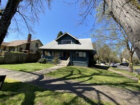 1014-1020 W 11th Ave in Eugene, OR - Building Photo