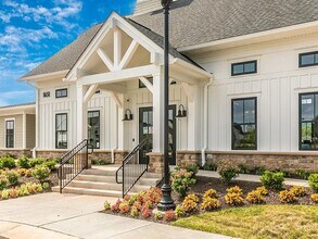 1612 Corn Crib Pl in Frederick, MD - Building Photo - Building Photo