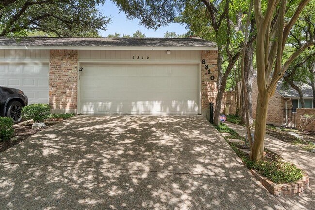8310 Summerwood Dr in Austin, TX - Building Photo - Building Photo