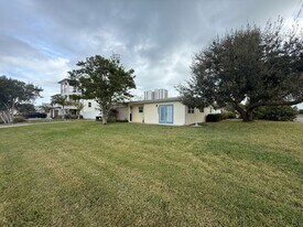 3799 Emilia Dr in Port Orange, FL - Building Photo