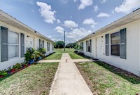 120 W Grapefruit St in Wauchula, FL - Building Photo - Building Photo