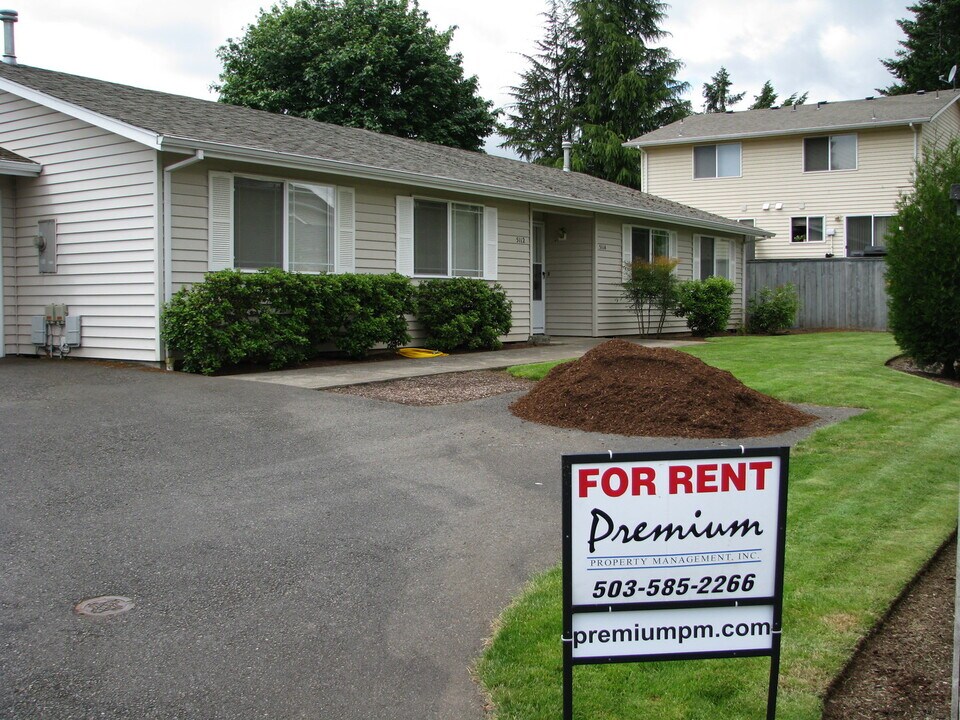 5114 Skyline Village Loop S in Salem, OR - Building Photo