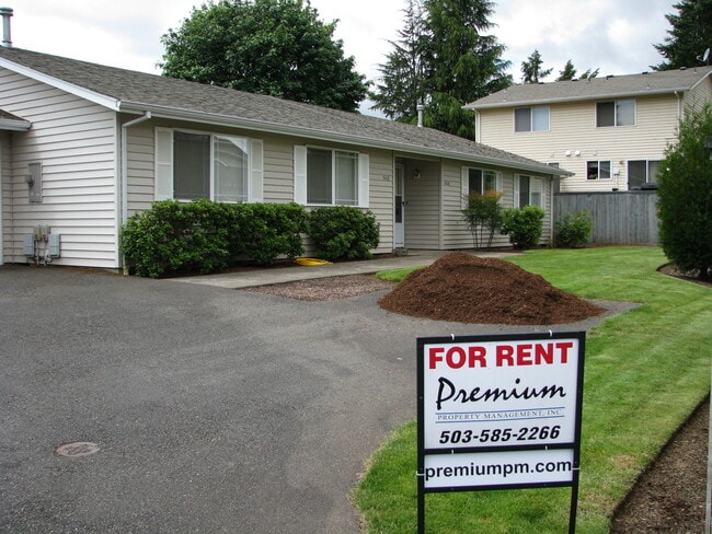 property at 5114 Skyline Village Loop S