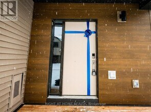 425 Mortar Terrace in Ottawa, ON - Building Photo - Building Photo