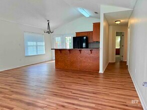 7343 Franklin Square Ct in Daphne, AL - Building Photo - Building Photo