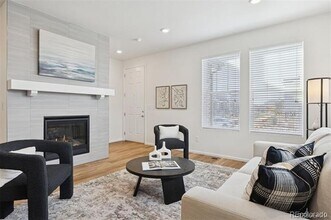 6220 N Nepal Ct in Aurora, CO - Building Photo - Building Photo