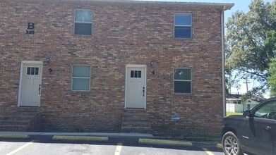 335 W 12th St, Unit C-3 in Cookeville, TN - Building Photo - Building Photo
