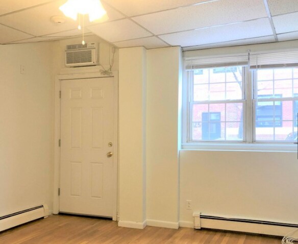 336 North St, Unit 336 in Boston, MA - Building Photo - Building Photo