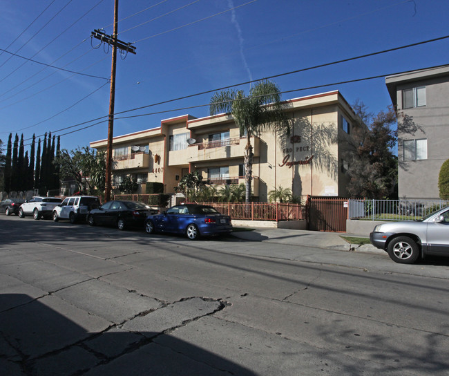 Prospect Imperial Apartments in Los Angeles, CA - Building Photo - Building Photo