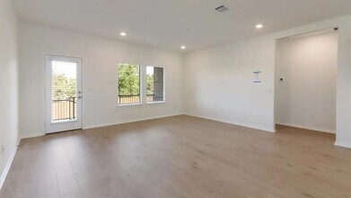 2421 Cattle Baron Trl in Leander, TX - Building Photo - Building Photo