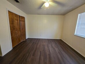 808 E La Paloma Ln in Roswell, NM - Building Photo - Building Photo