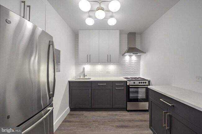 property at 1420 N St NW