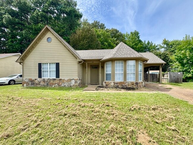 3755 Schanna Dr in Memphis, TN - Building Photo - Building Photo