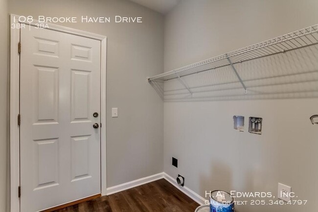 108 Brookhaven Dr in Tuscaloosa, AL - Building Photo - Building Photo