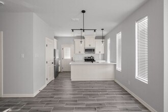 504 N Onyx Ave in Edinburg, TX - Building Photo - Building Photo