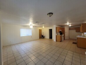 2510 Gold St in El Paso, TX - Building Photo - Building Photo