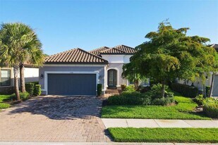 5580 Semolino St in Nokomis, FL - Building Photo