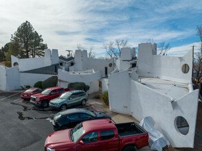 3409 Tulane Dr NE in Albuquerque, NM - Building Photo - Building Photo