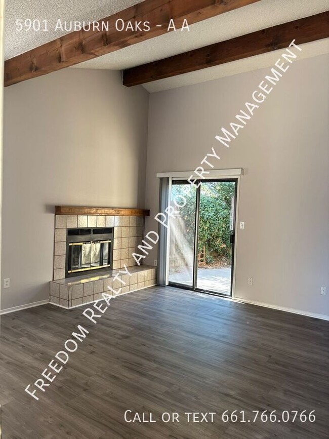 5901 Auburn Oaks Dr in Bakersfield, CA - Building Photo - Building Photo