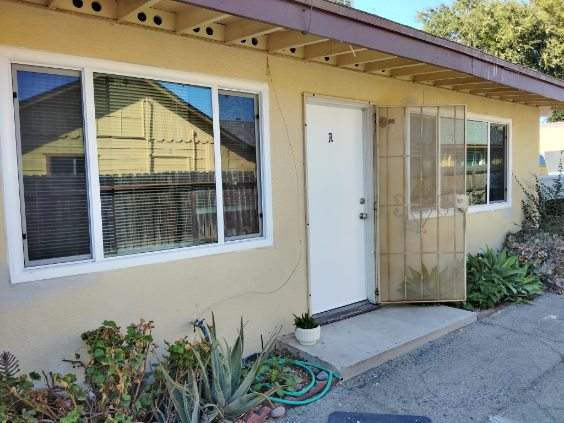 955 W C St in Colton, CA - Building Photo