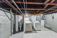 903 N Kenwood Ave photo'