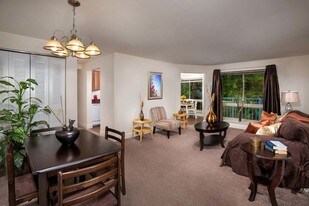 Dickey Hill Forest Apartments