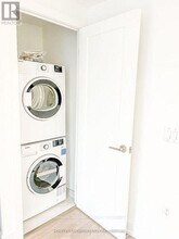 8 Cedarland Dr in Markham, ON - Building Photo - Building Photo