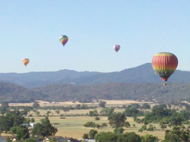 18818 W Ridge View Dr in Hidden Valley Lake, CA - Building Photo - Building Photo