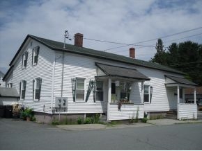 6 Hadley St in Littleton, NH - Building Photo