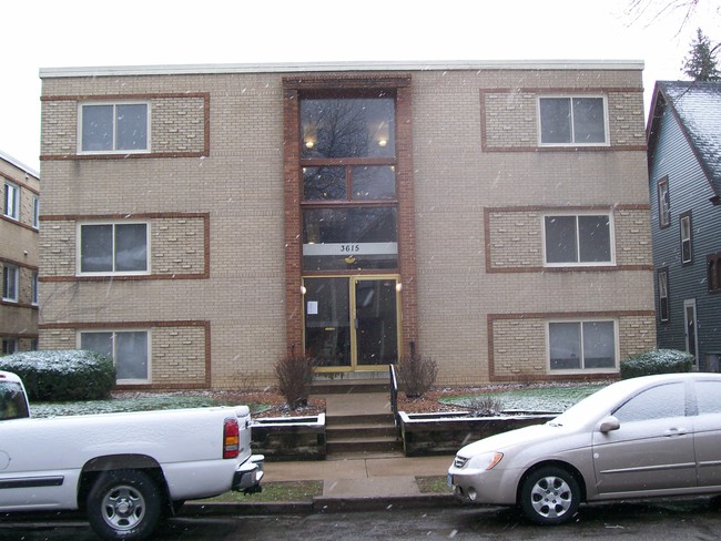 3615 Grand Ave S in Minneapolis, MN - Building Photo - Building Photo