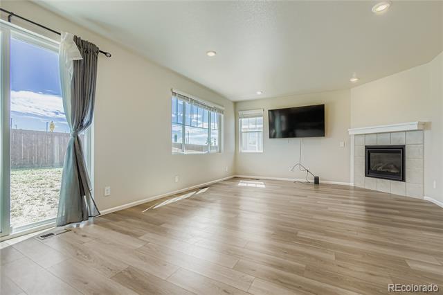 8870 Sedalia St in Commerce City, CO - Building Photo - Building Photo