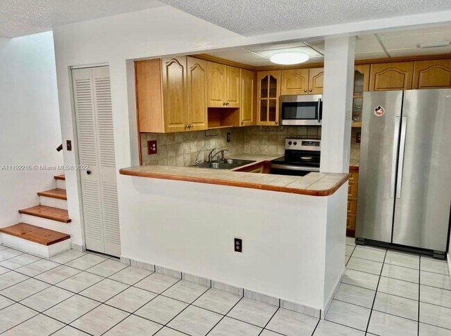 12035 SW 19th Terrace-Unit -47 in Miami, FL - Building Photo - Building Photo